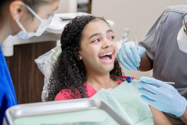 Best Emergency Tooth Extraction in Shelburn, IN