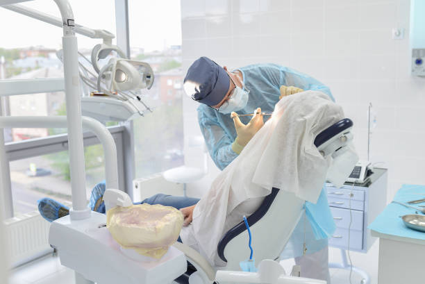 Best Emergency Root Canal Treatment in Shelburn, IN